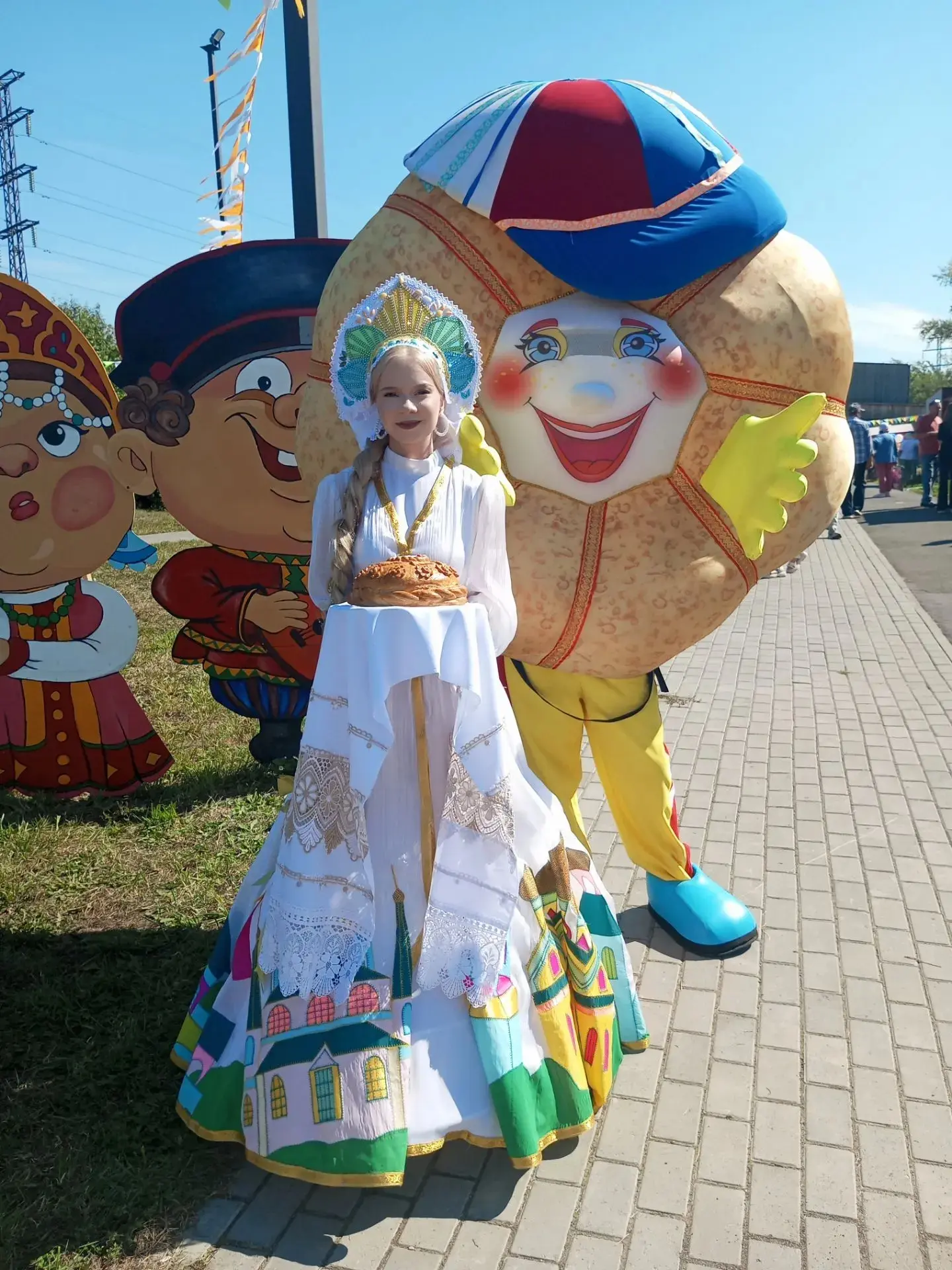 Сегодня в рамках празднования Дня города преподаватели школы приняли участие в торжеств...