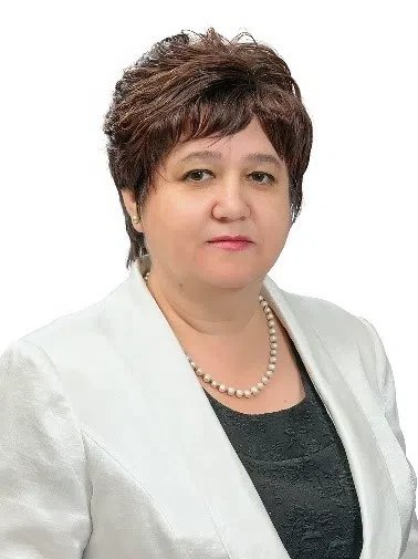 Сабитова Лилия Мугтасимовна – учитель английского языка. Награждена почетной грамотой М...