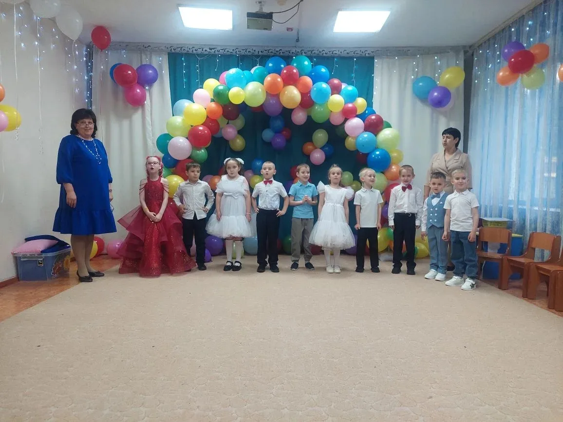 😘Выпускники группы «Полянка»: начало большого пути