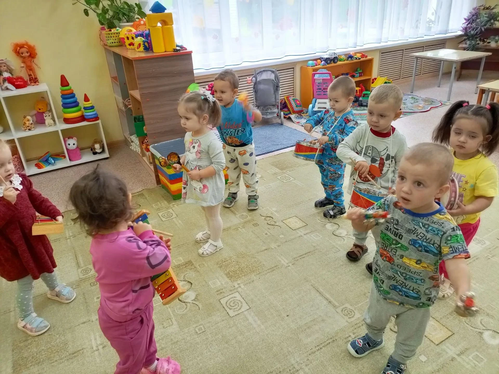 🎼«Чтобы радостно нам жить, будем с музыкой дружить!» — под таким девизом прошел сегодн...