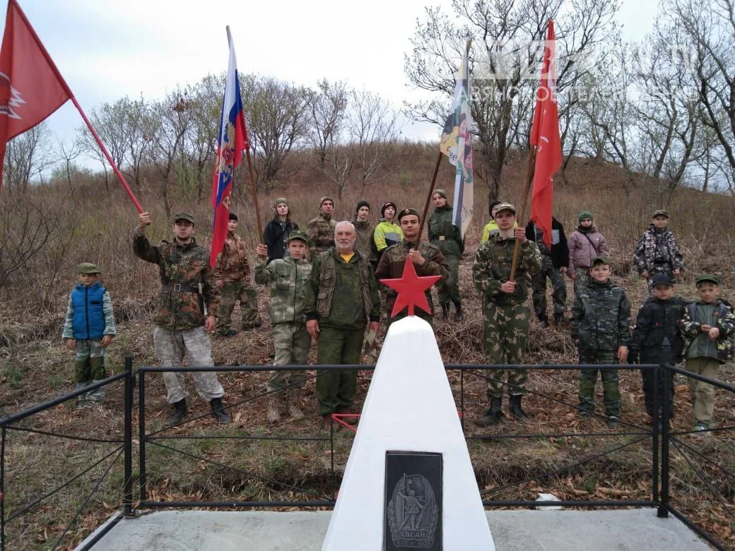 🇷🇺🇷🇺🇷🇺Валентину Михайловичу Тришину, бессменному руководителю казачьего военно- патриотического клуб