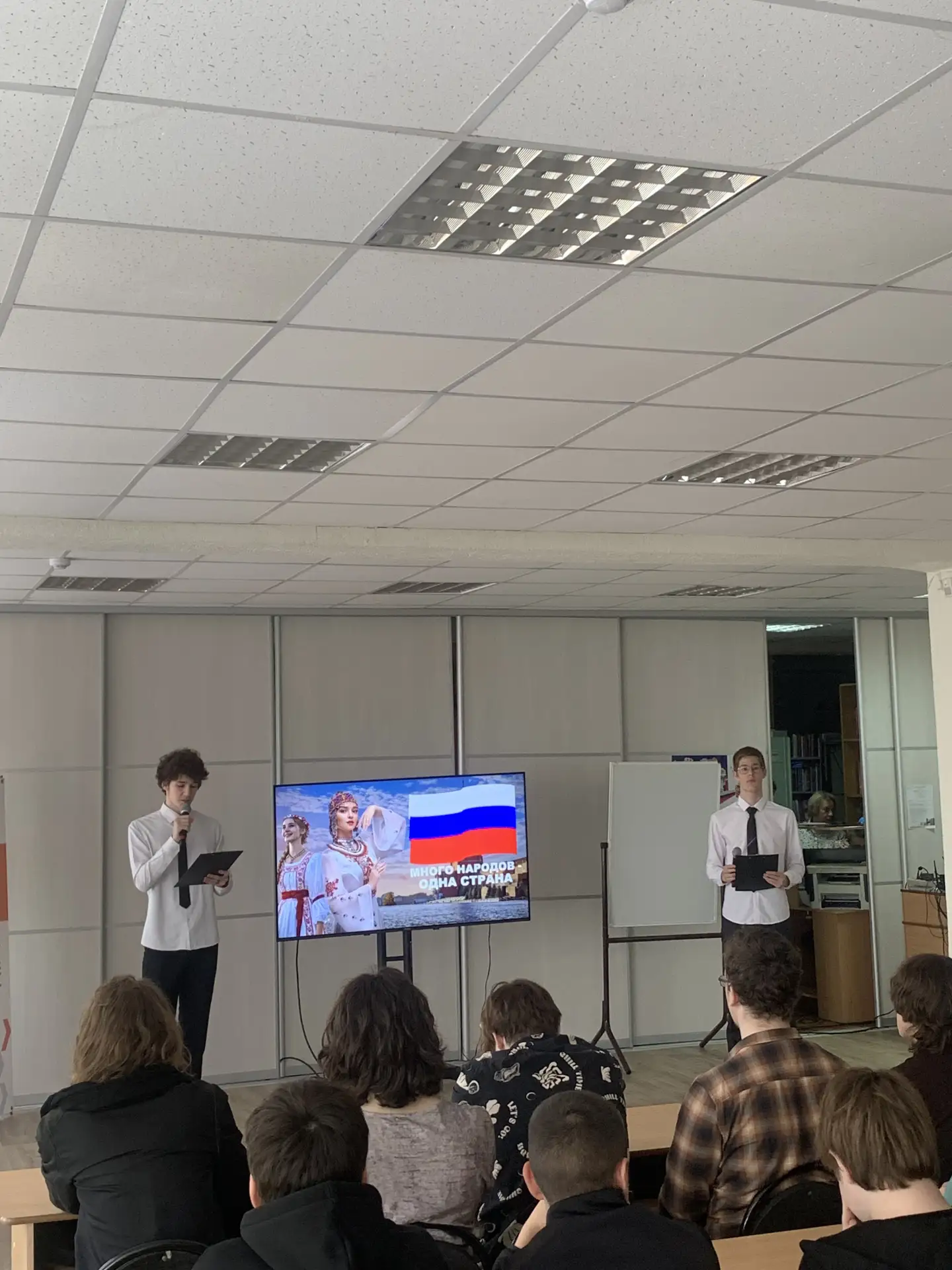 Много народов - одна страна 🇷🇺  В год, объявленный Президентом годом Единства и Многообразия народов