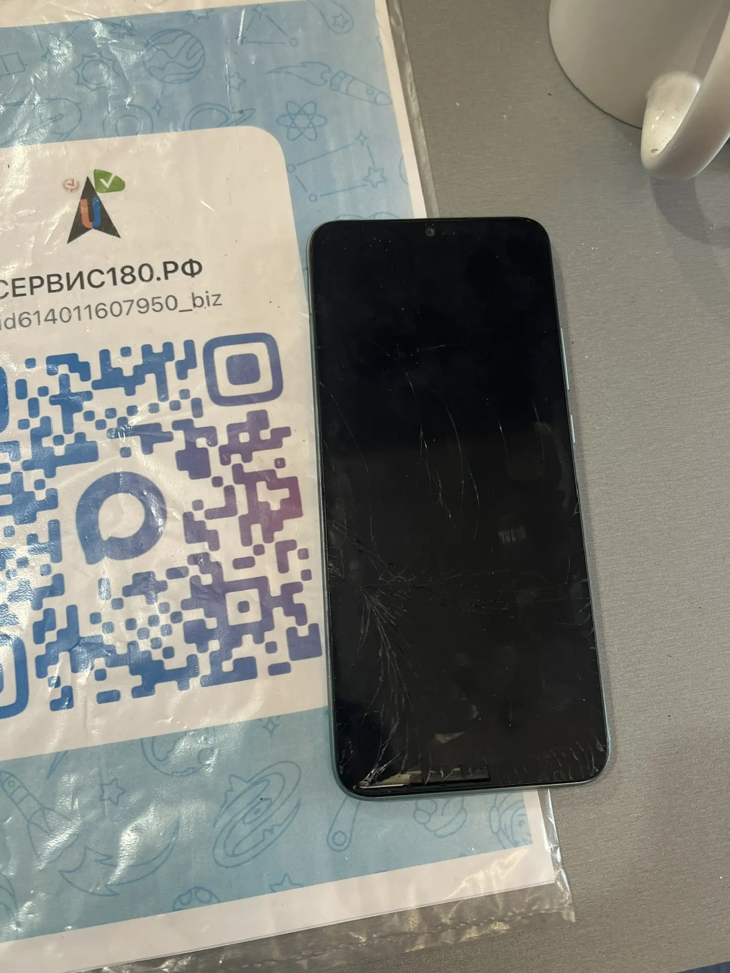 📱 **Кейс: Redmi 10, который «просто не заряжался»** 🔌