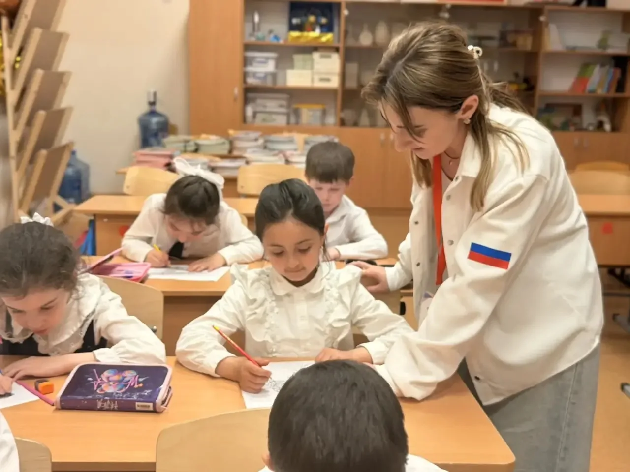 🎉 Кириллица и дети  📜 В преддверии Дня славянской письменности советник директора по воспитанию Кара