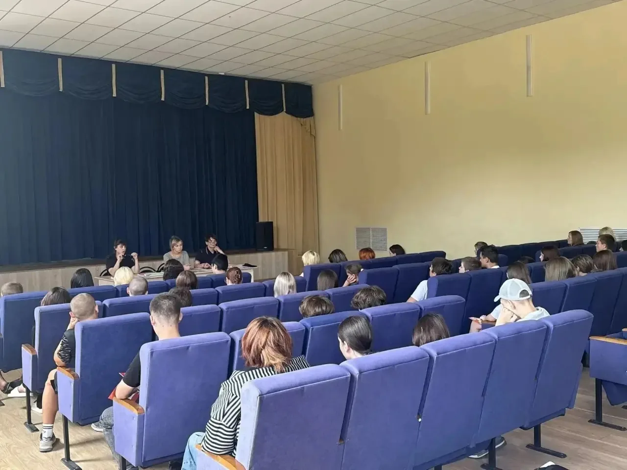 📢 Безопасность подростков — наша общая забота!