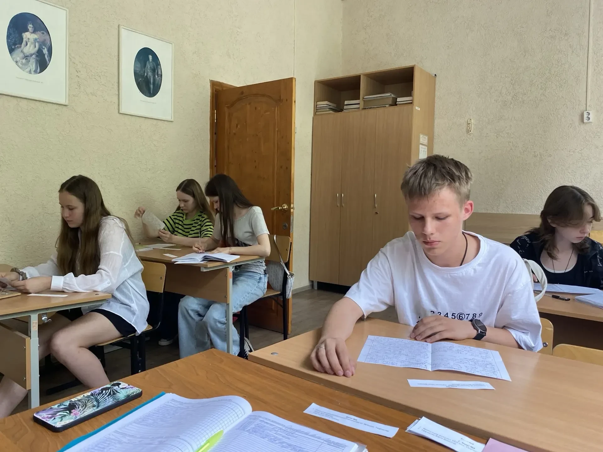 📅В нашей школе наступила экзаменационная неделя.
