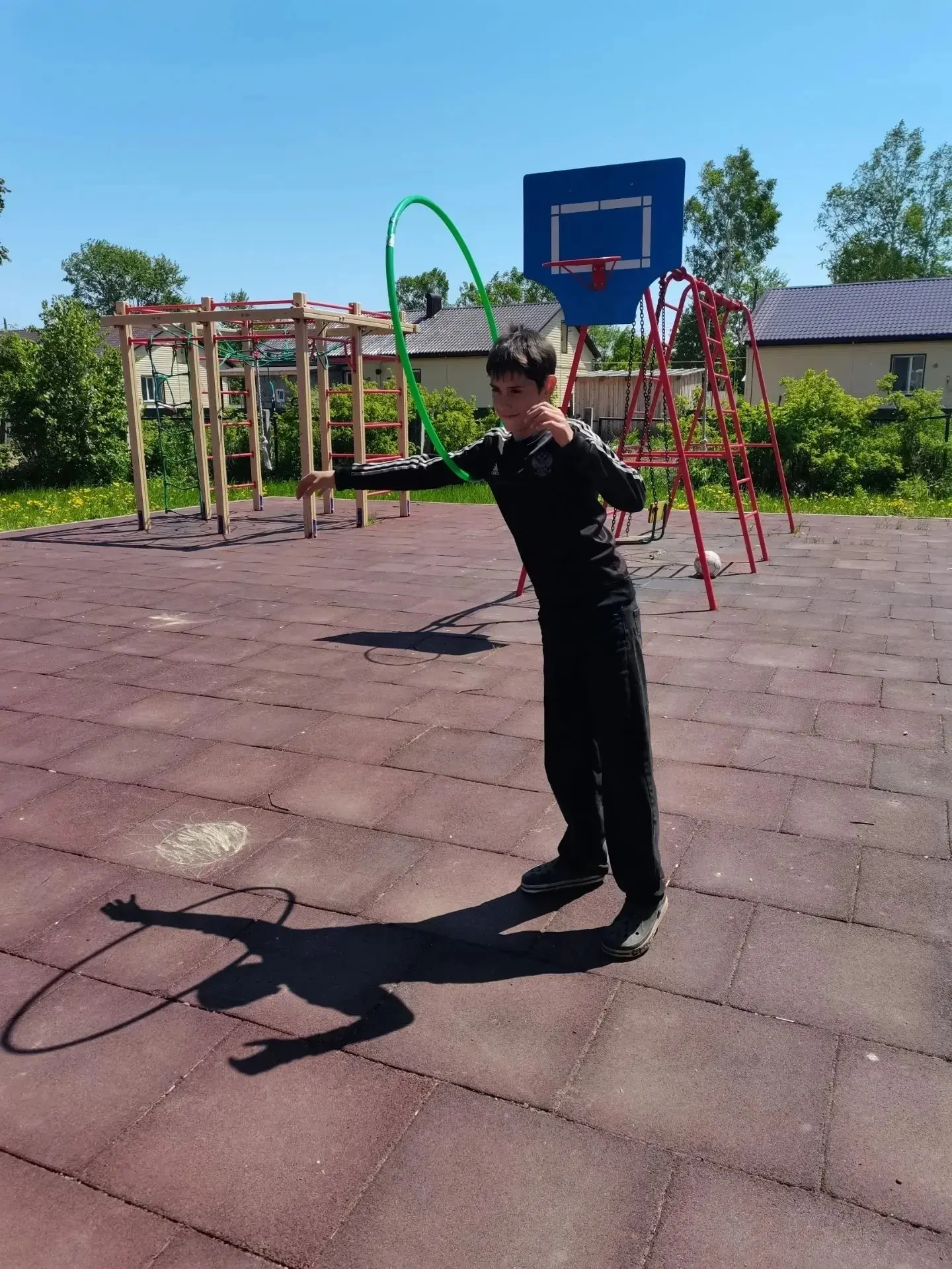24. 06. 2026 г. на площади МБУК СДК с. Ныш прошли " Веселые старты"!
Ребята с огромным энтузиазмом с