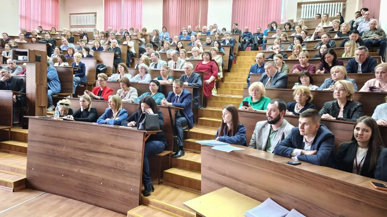 В ДонГУ утвердили новый состав ученого совета на пять лет   📆 14 мая в Донецком государственном унив