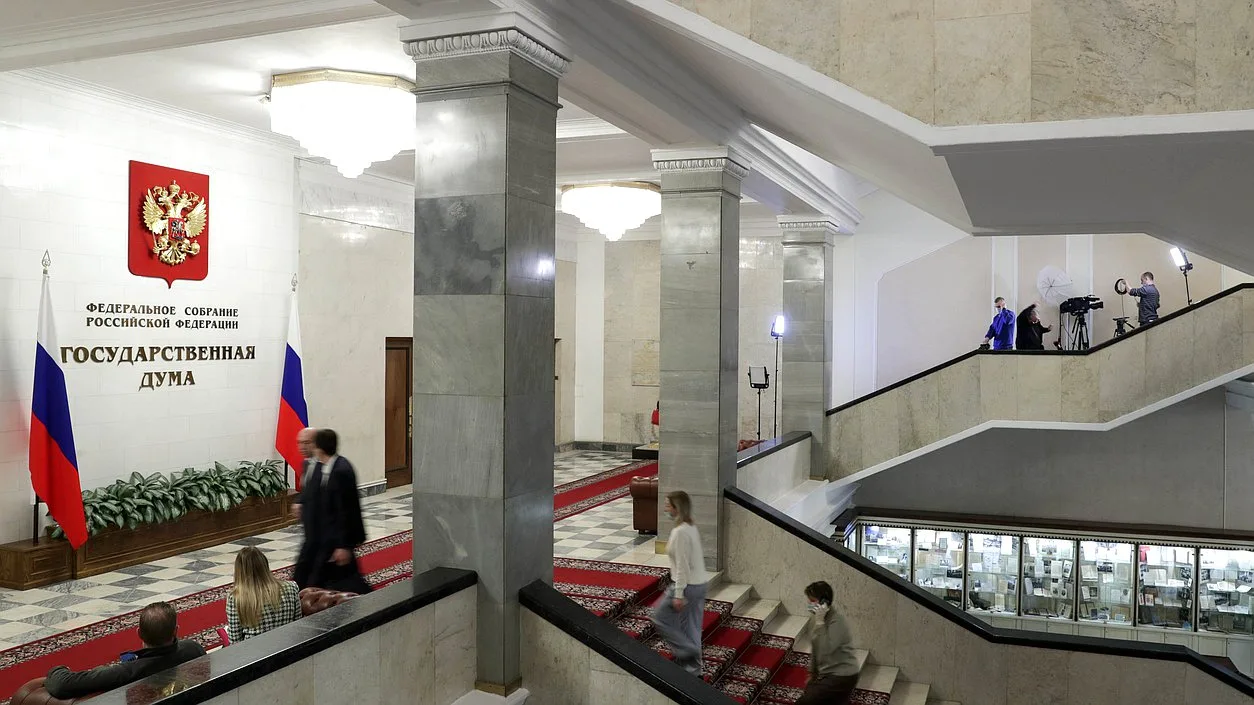 Регионы смогут вводить на своей территории запрет розничной продажи вейпов и жидкостей ...