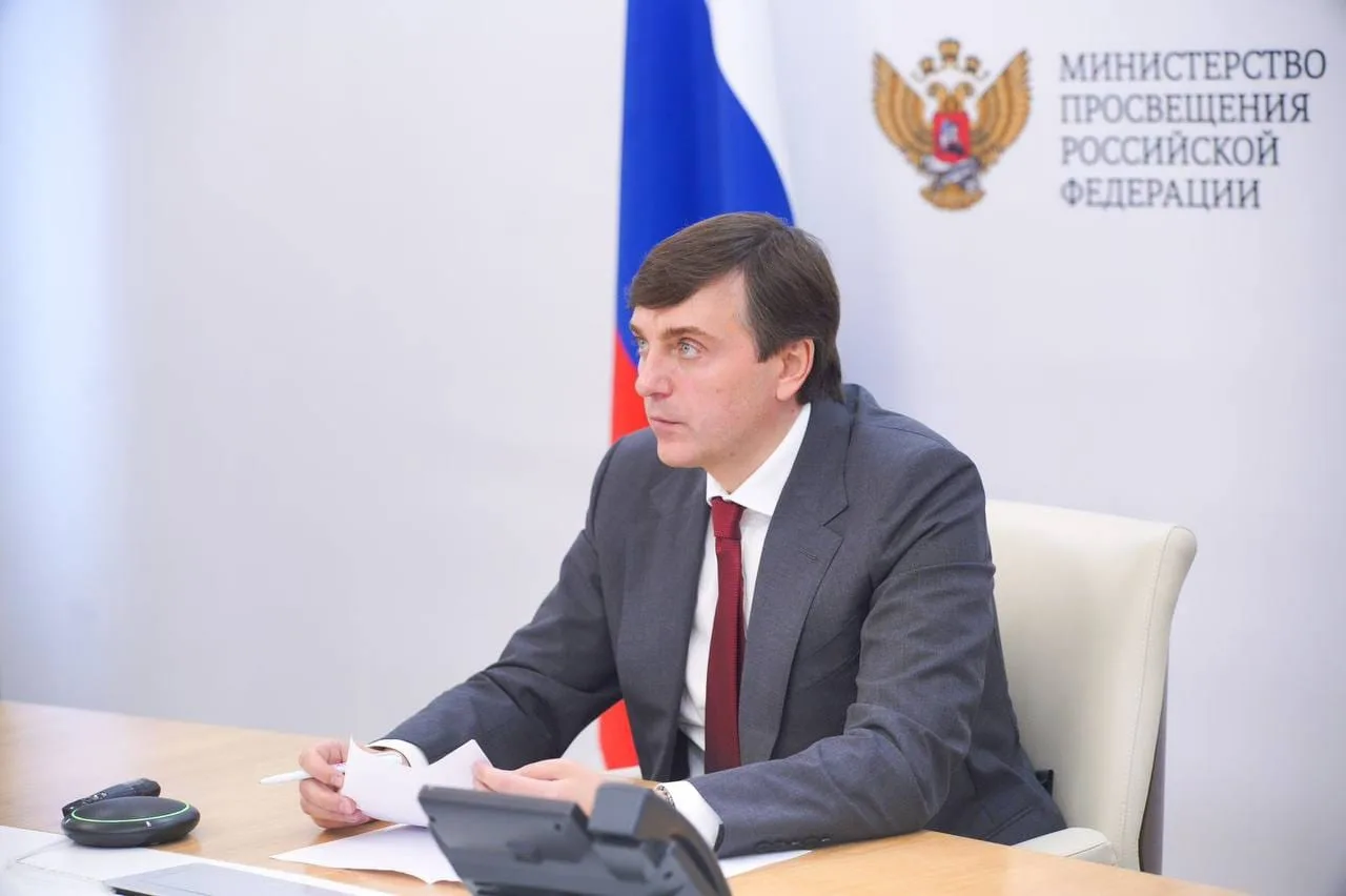 Дмитрий Чернышенко: В новом учебном году более 38 тыс. школ открывают свои двери для 18...