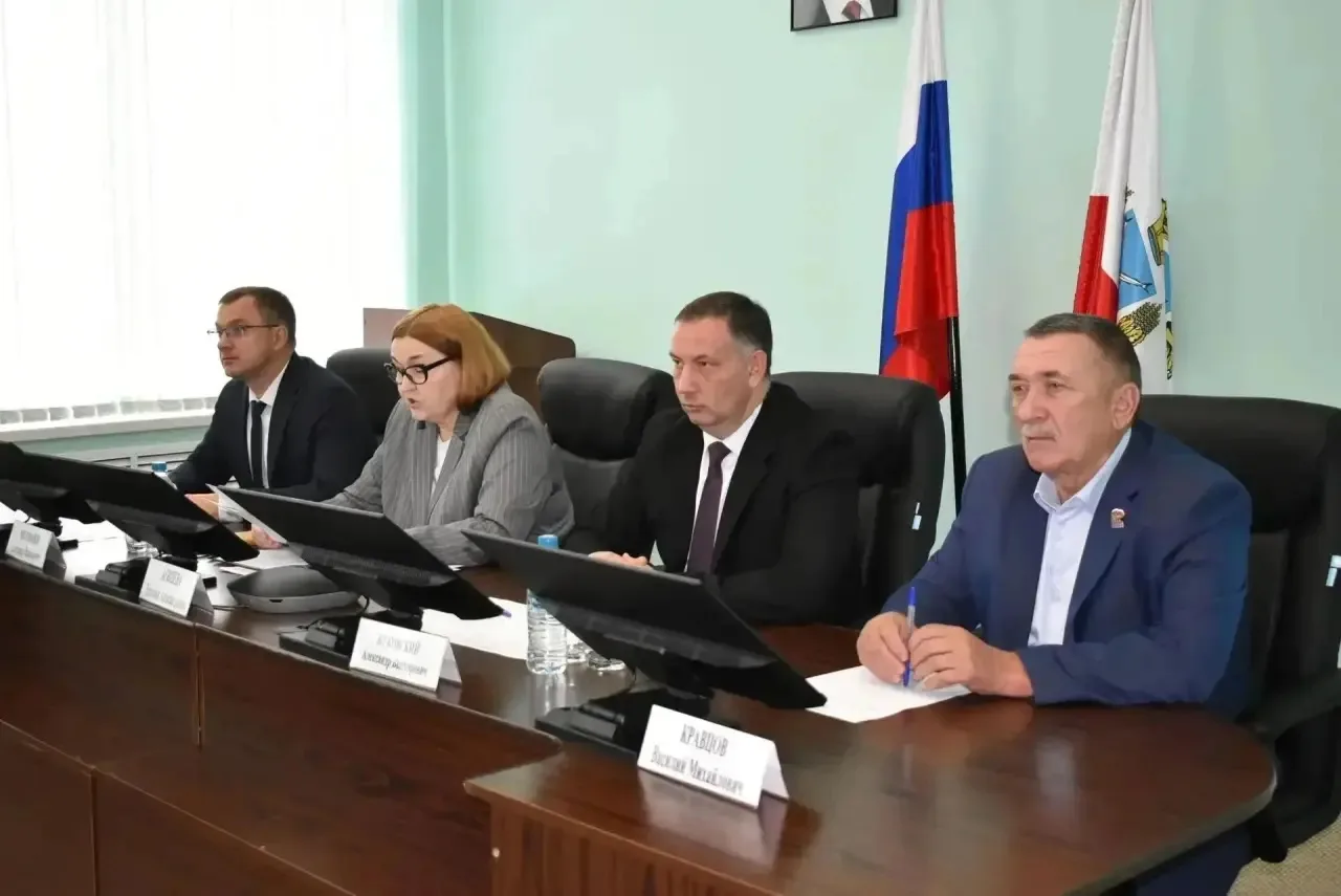 Избран глава Ртищевского района