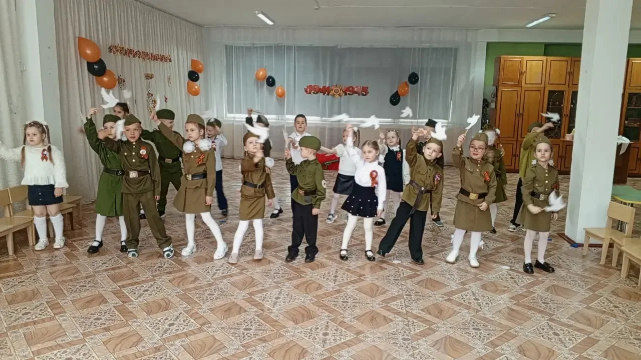 🌷В старшей группе прошёл праздник, посвящённый Дню Победы🌷 🌷Целью мероприятия было формирование у де