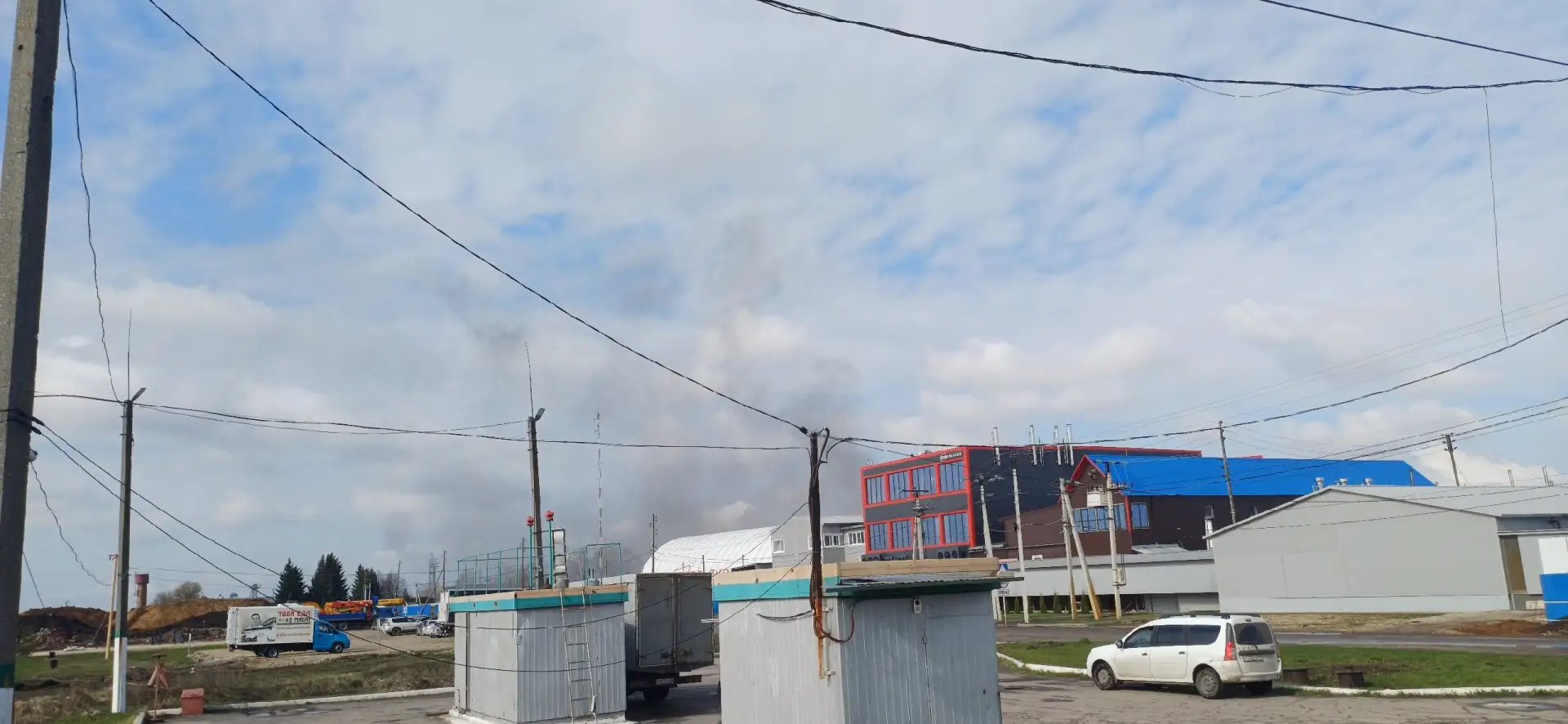 Емельянов дымится. 2 пожарные приехали.  👉Мой Мичуринск👈