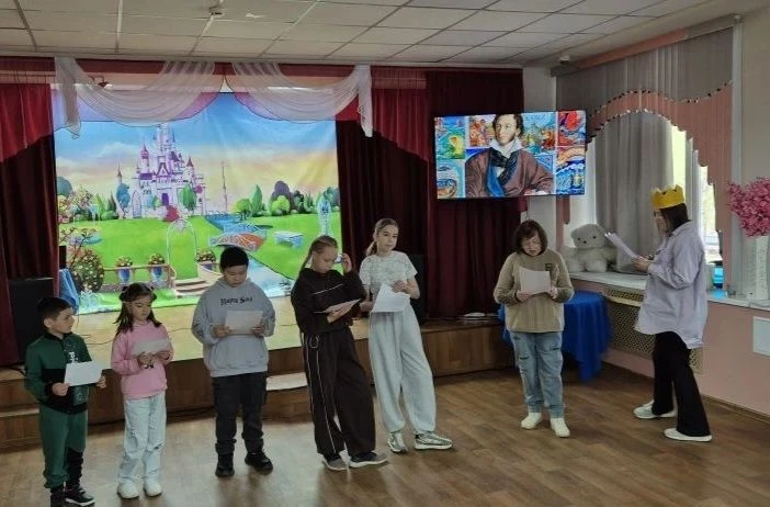5 июня в пришкольном лагере «Содружество Орлят России» 🦅🇷🇺 п.Могот прошёл увлекательный тематичес
