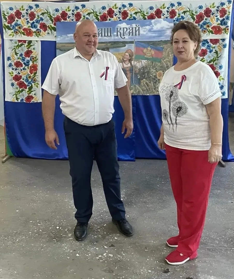 В СДК х.Туркинский была проведена  патриотическая акция "Российский  Триколор", приуроч...