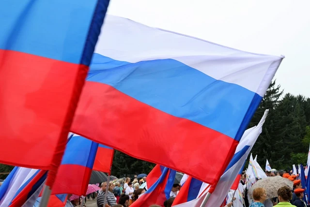 От трагедии к гордости

День России — государственный праздник, который ежегодно отмечается 12 июня.