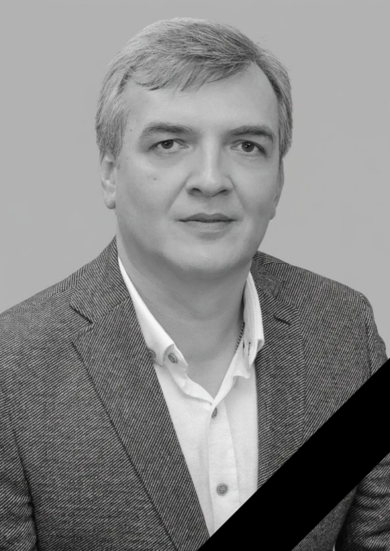 Мансимов Муслим Фарман оглы
18.07.1968 - 09.06.2026

С глубокой скорбью сообщаем, что сегодня, 9 июн