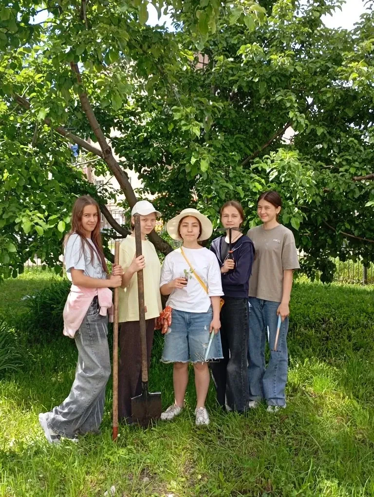 10.06.2026 г. на учебно-опытном участке МАОУ «СОШ № 29» городского округа г. Стерлитамак РБ хорошо п
