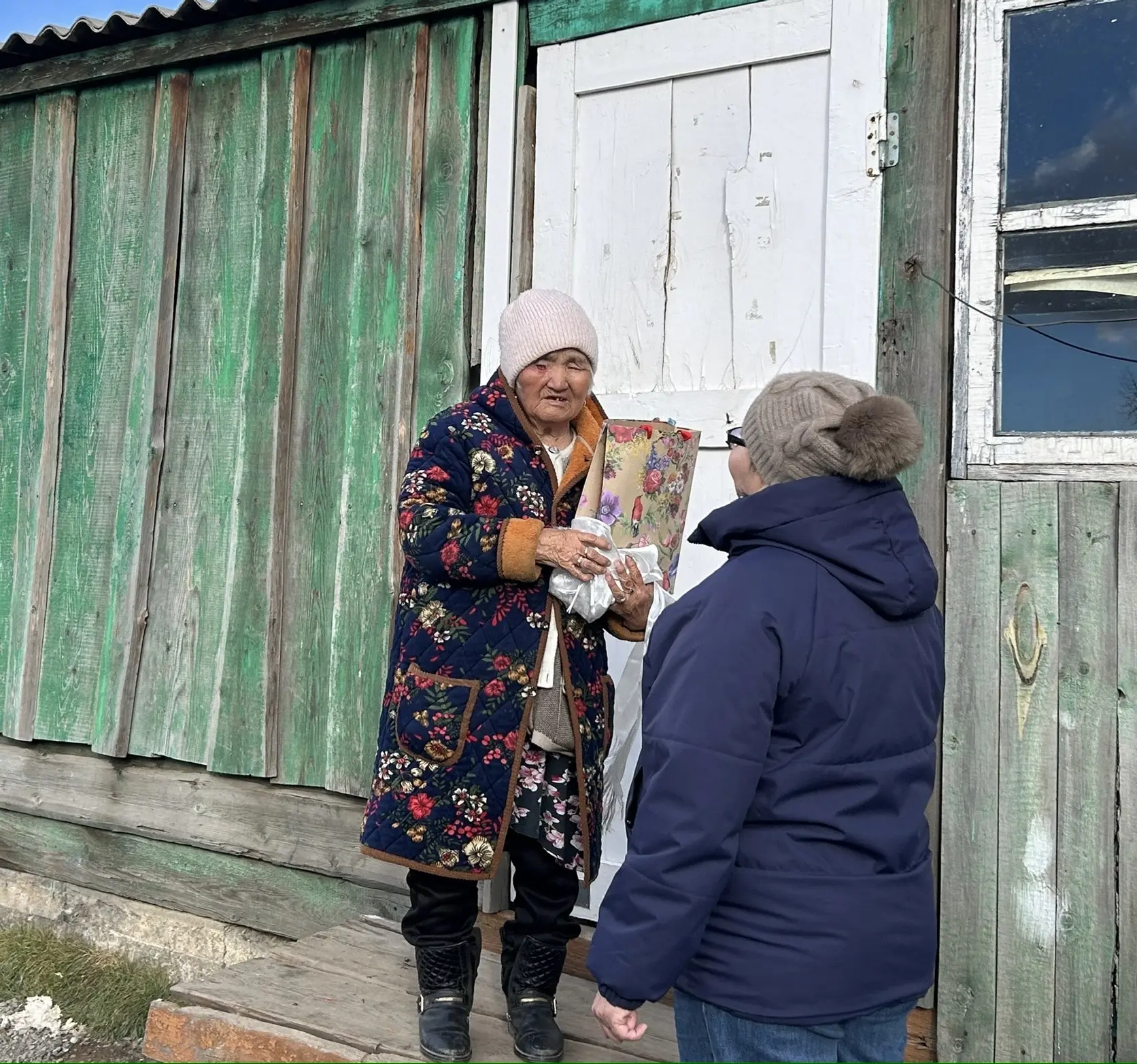 🌺 Уважение и благодарность старшему поколению