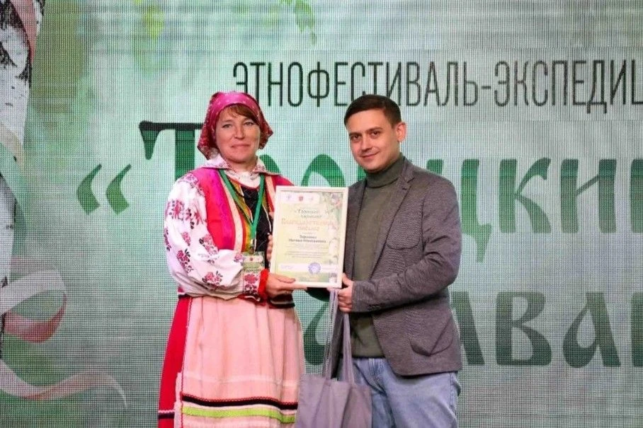 Новооскольские фольклорные коллективы, хранители народных традиций, покорили Всероссийс...