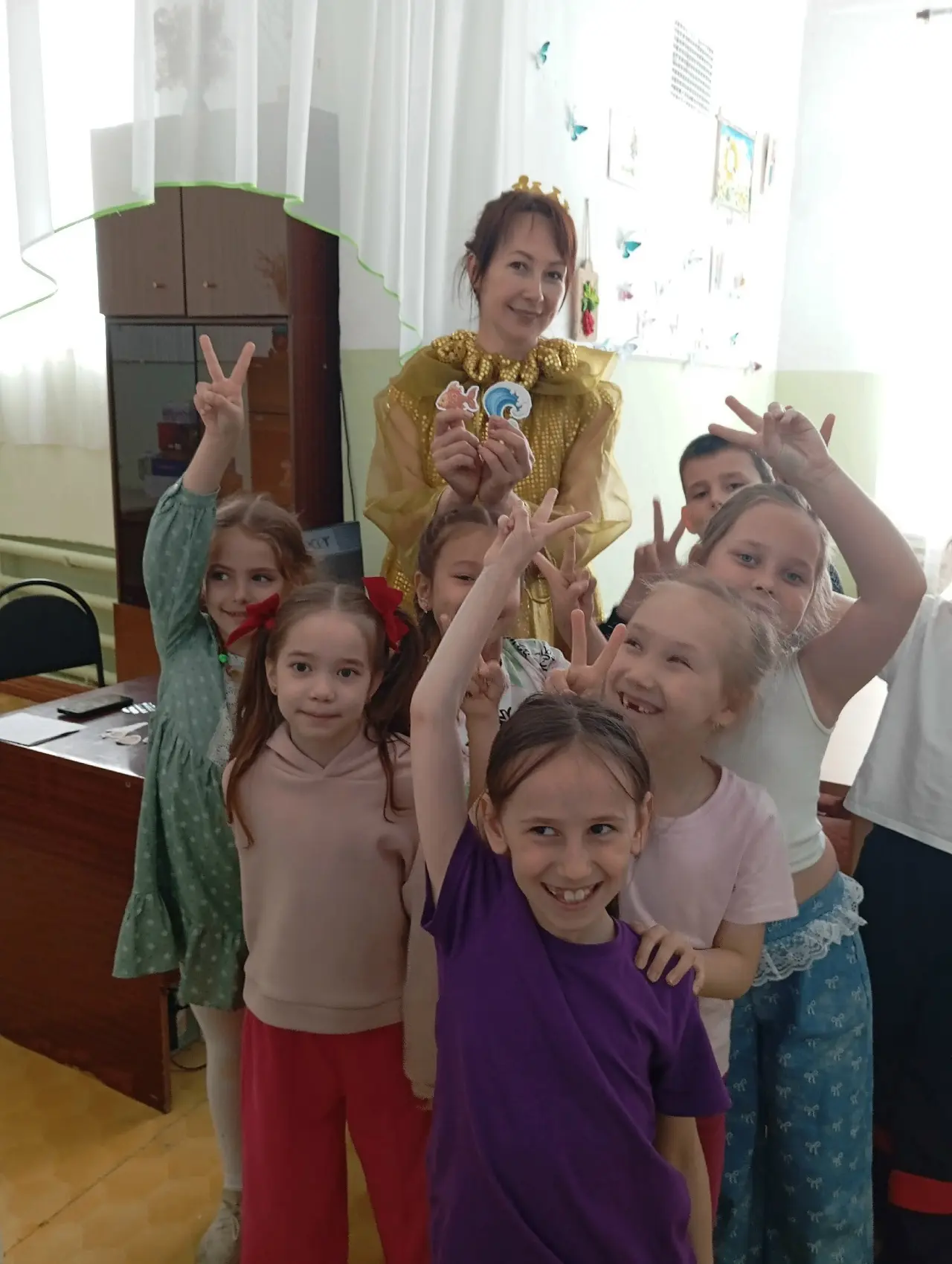Сказочная страна Пушкина ожила сегодня прямо в Доме детства и юношества! Ребята отправи...