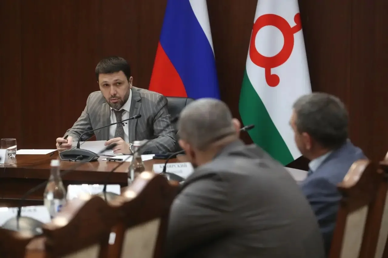 Заместитель Председателя Правительства РИ Адам Кукурхоев принял участие в заседании Межведомственной