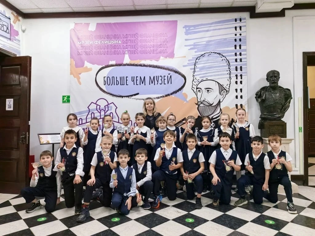 2а класс побывал в краеведческом музее и принял участие в мастер-классе по изготовлению...