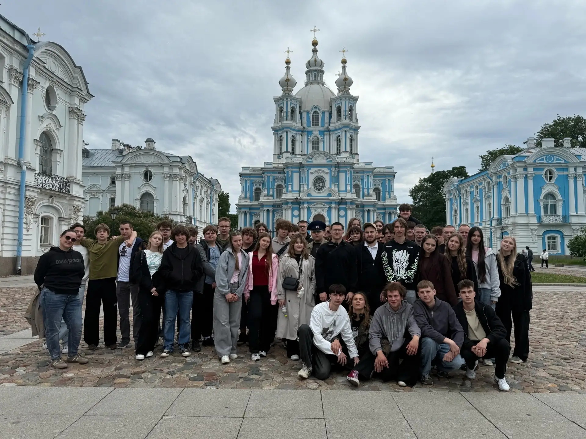 Вот это мы понимаем — культурная программа на День России! 🇷🇺