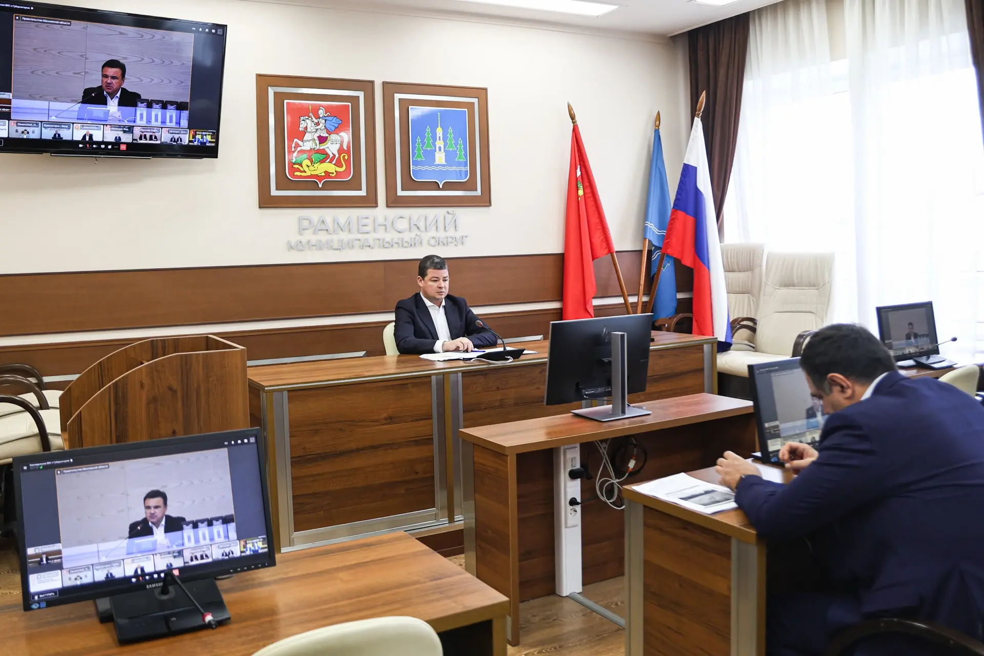 🖥  В режиме ВКС принял участие в совещании под руководством губернатора Московской обл...