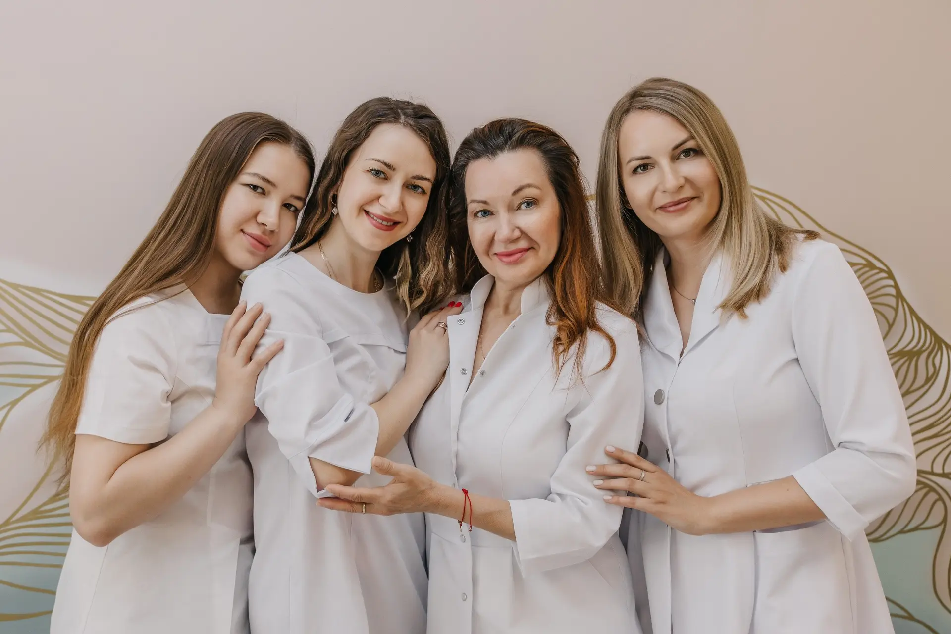 Поздравляем наших специалистов с Днём медицинского работника! 🩺❤️

Давайте подарим нашим специалист