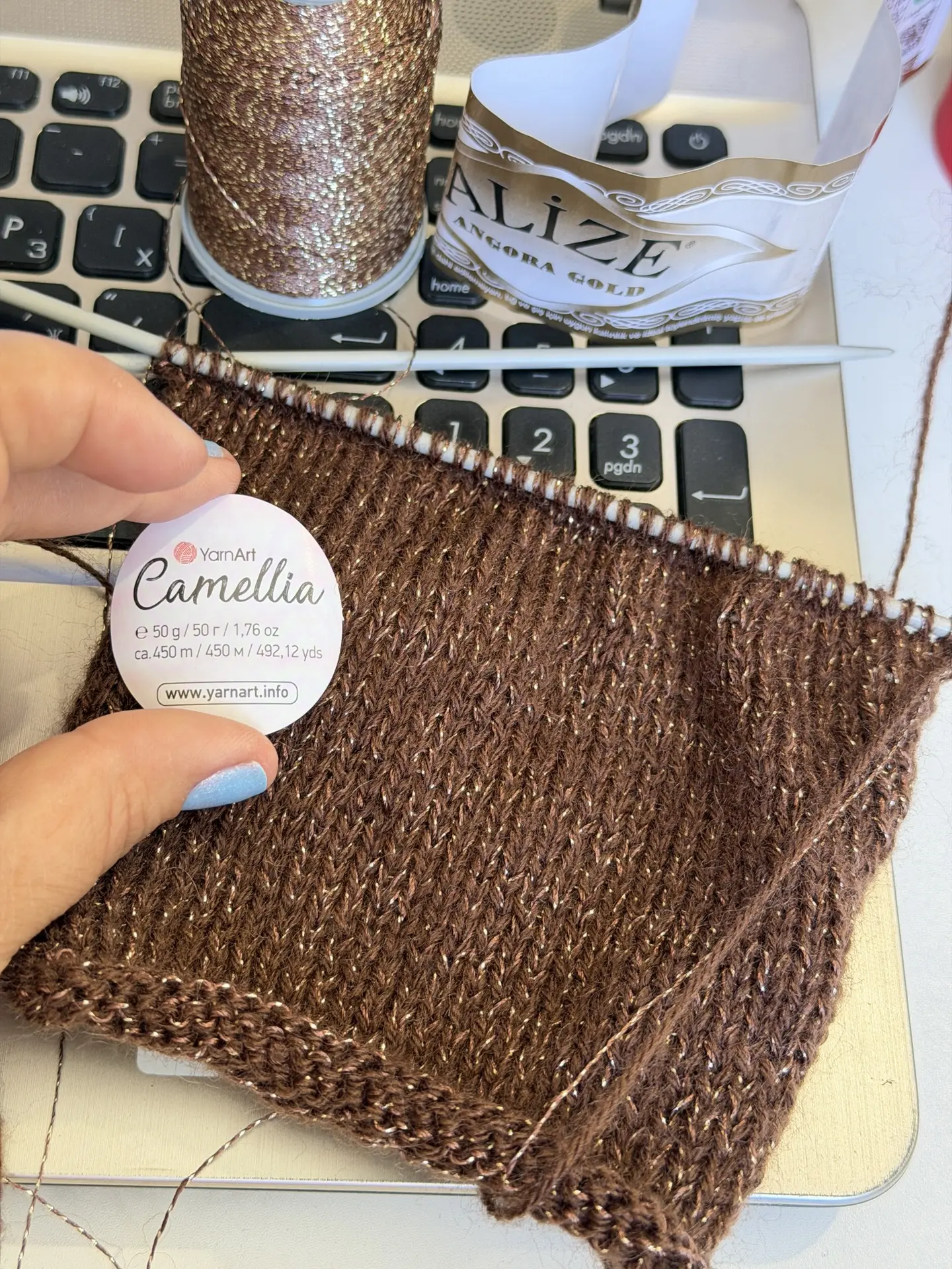 Тестирую сочетания Camellia и Angora gold
