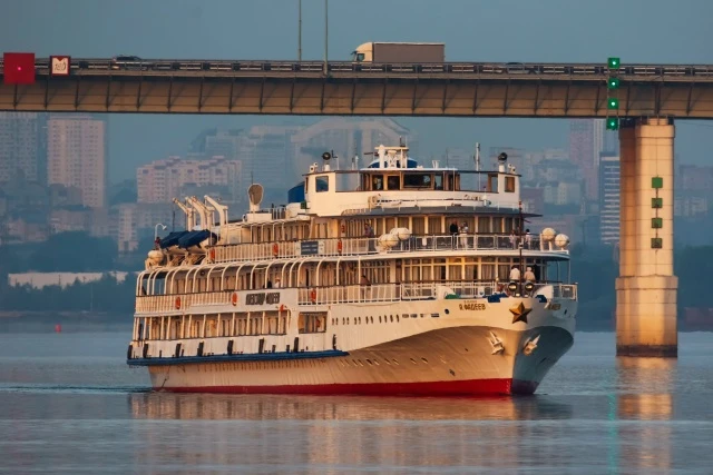 🌊Финальный круиз сезона теплохода «Александр Фадеев»🚢