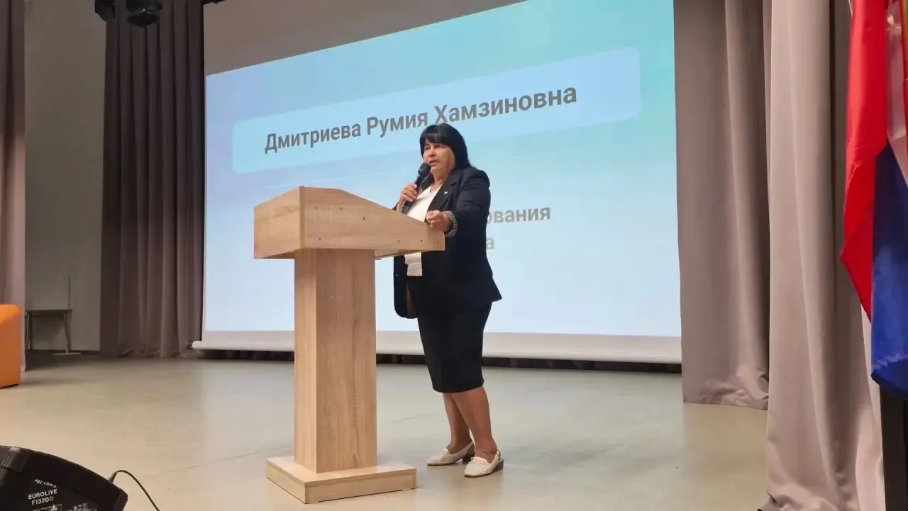 Сегодня на базе школы им. Л. Б. Ермина провели муниципальное родительское собрание» Ком...