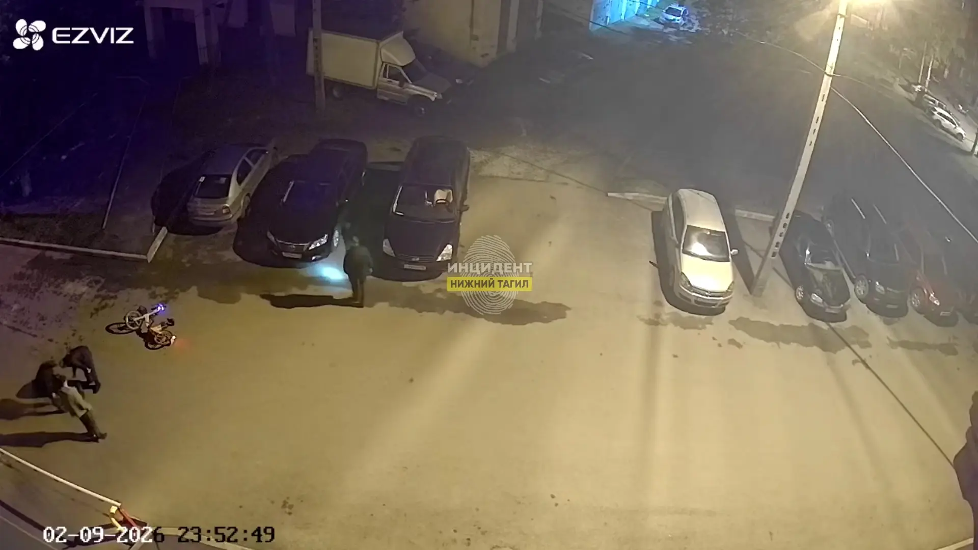 ⭕ Ночной переполох в центре Нижнего Тагила: неизвестный бросил гранату во дворе