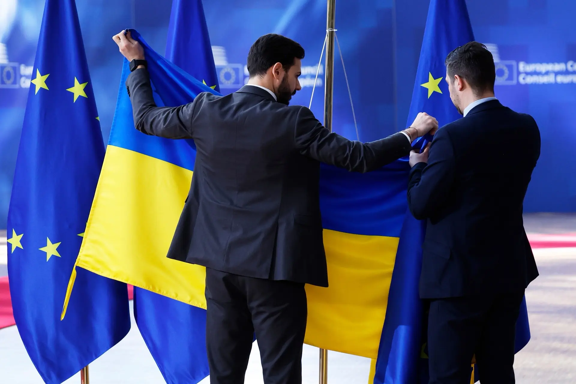 🇪🇺 ЕС подготовит огран ния для новых членов союза.

Евросоюз разрабатывает механизм, который не по