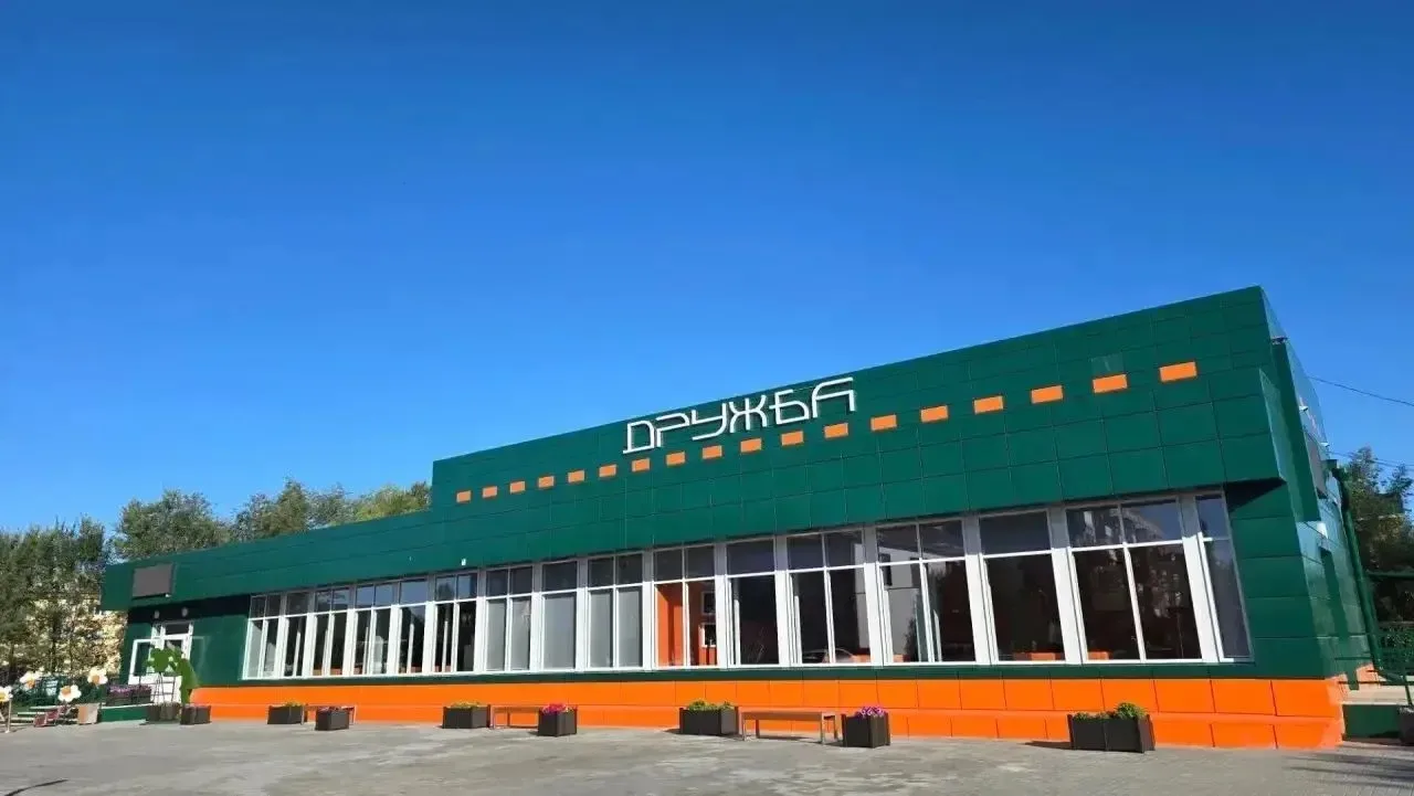 🎞️ В Кормиловке после ремонта открылся кино‑досуговый центр