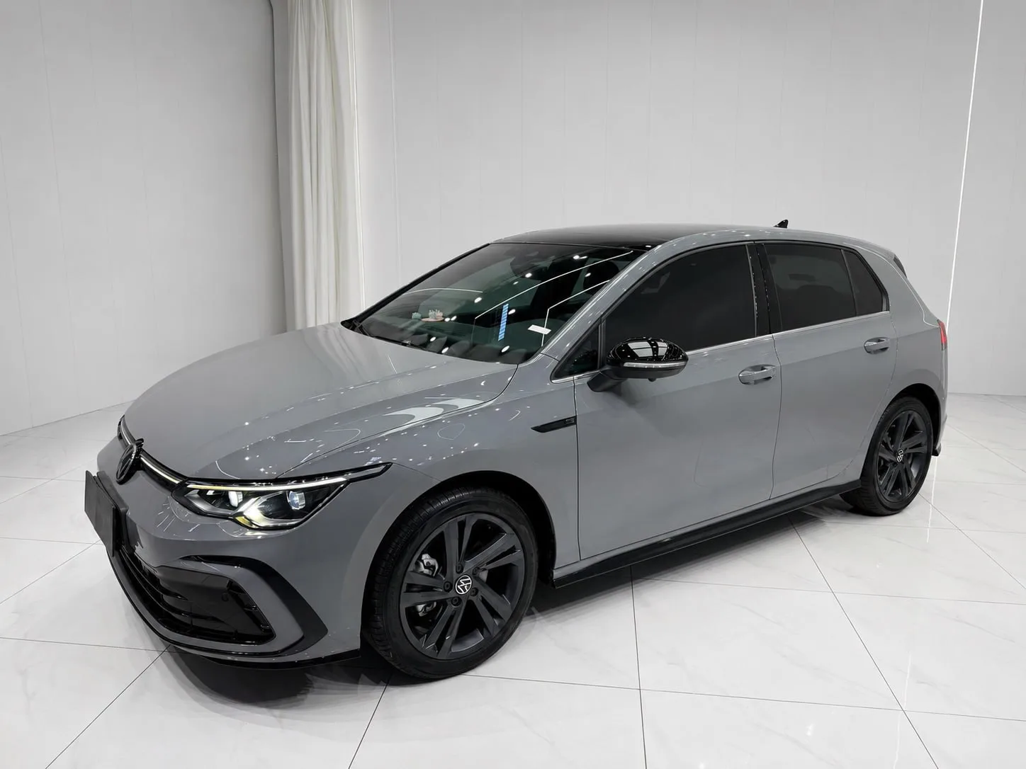 📌 Авто: Volkswagen Golf
◉ Год: 2022
◉ Пробег: 40.900км
◉ Двигатель: бензин 1.4л. 150 л.с.
◉ Привод: