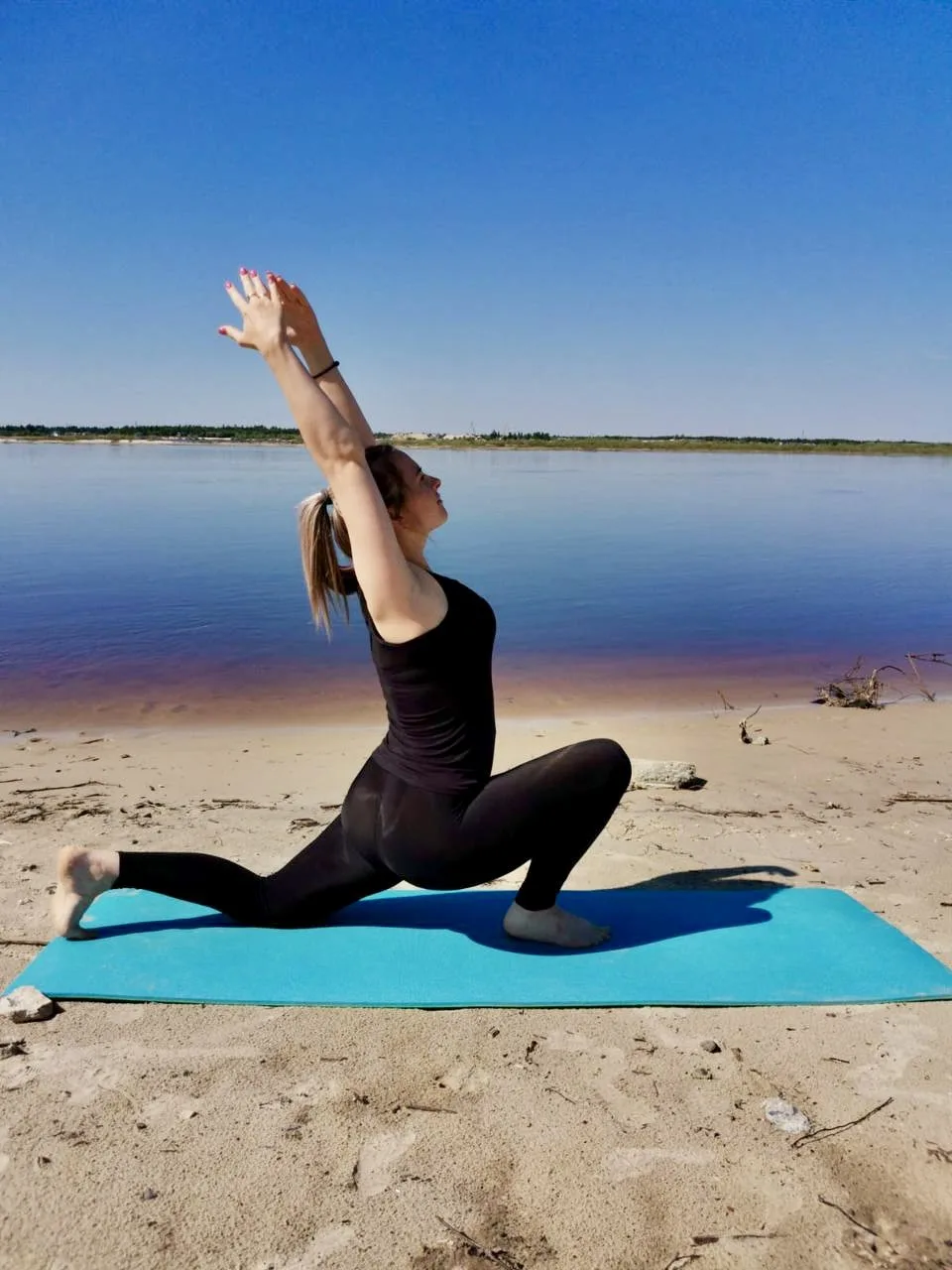 🧘‍♀️ Выходные с йогой! 

👉21 июня состоится мастер-класс по йоге с Еленой Поколюкиной. Приглашаем 