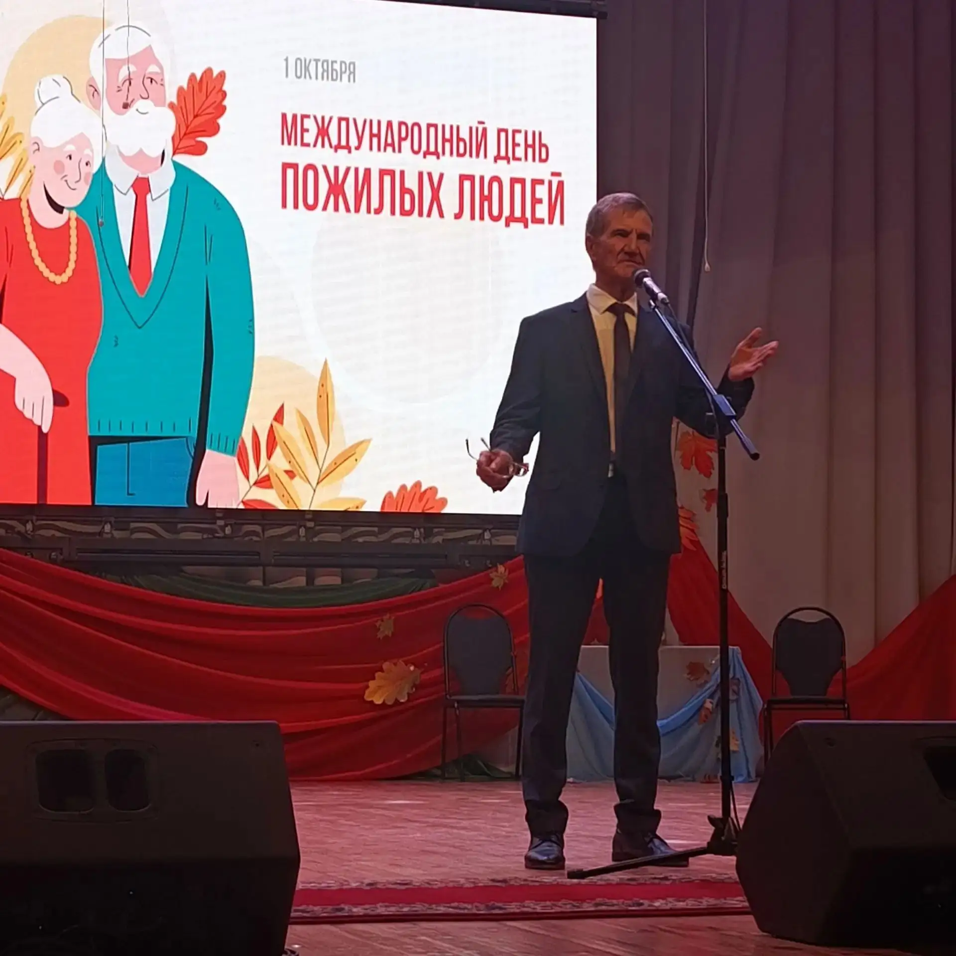 В Больших Березниках стартовал Месячник пожилых людей!