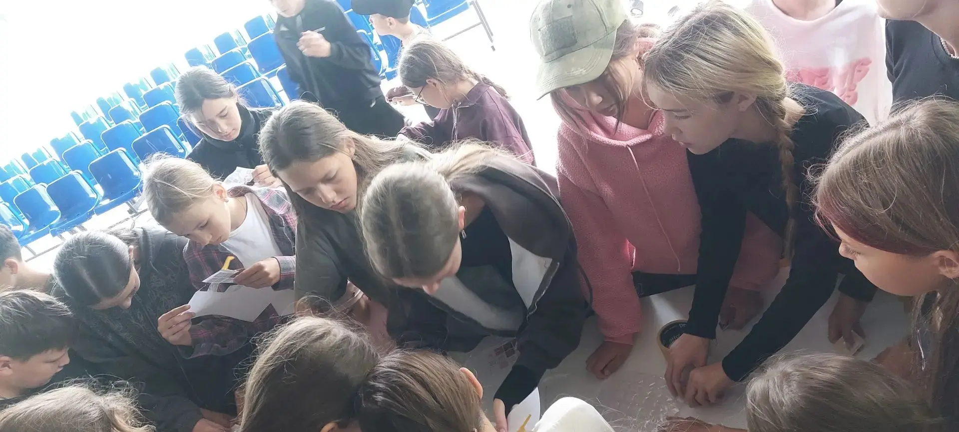 📍Педагог дополнительного образования Добрынина О. Н. в лагере "Факел" с ребятами прове...
