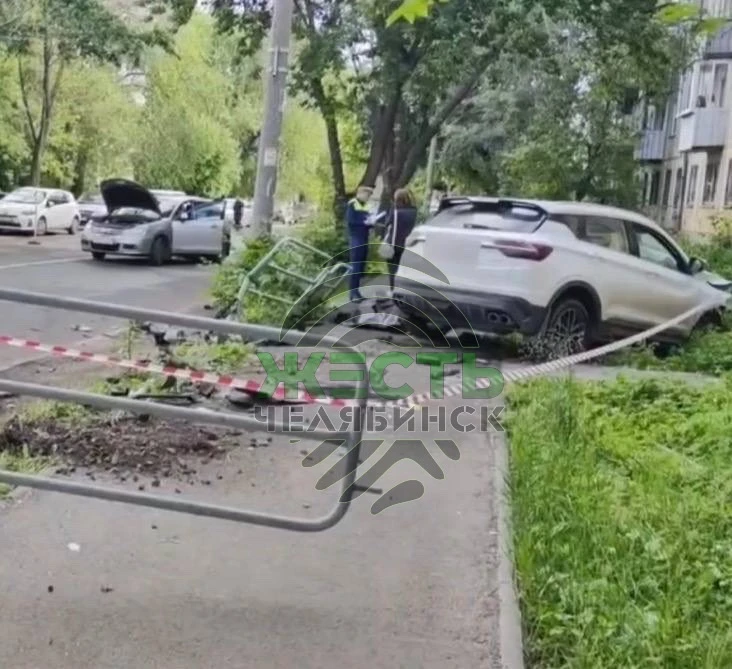 ❗️56‑летний водитель автомобиля Belgee погиб в результате столкновения с припаркованным транспортным