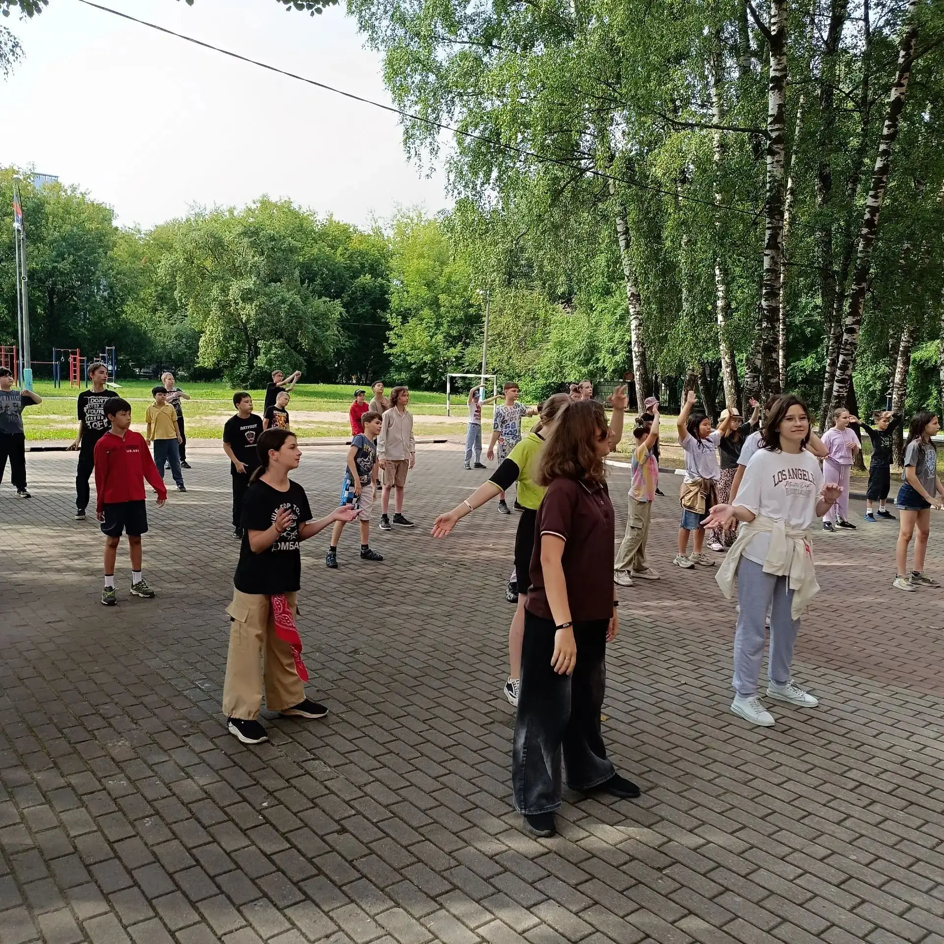 ☀Идеальное утро начинается с зарядки! А продолжилось оно азартными матчами по футболу, волейболу и б