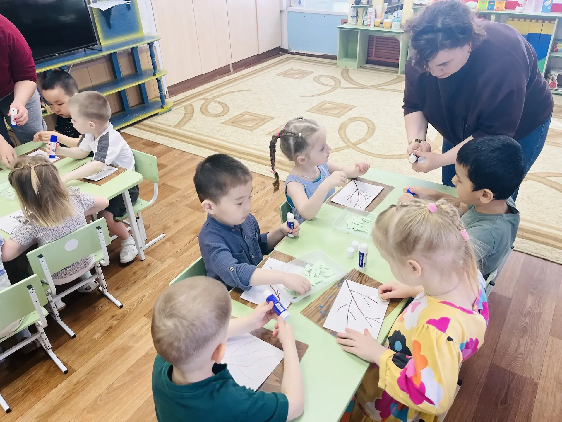 В нашей группе «Брусника» прошла по-настоящему весенняя и продуктивная неделя! 🌿