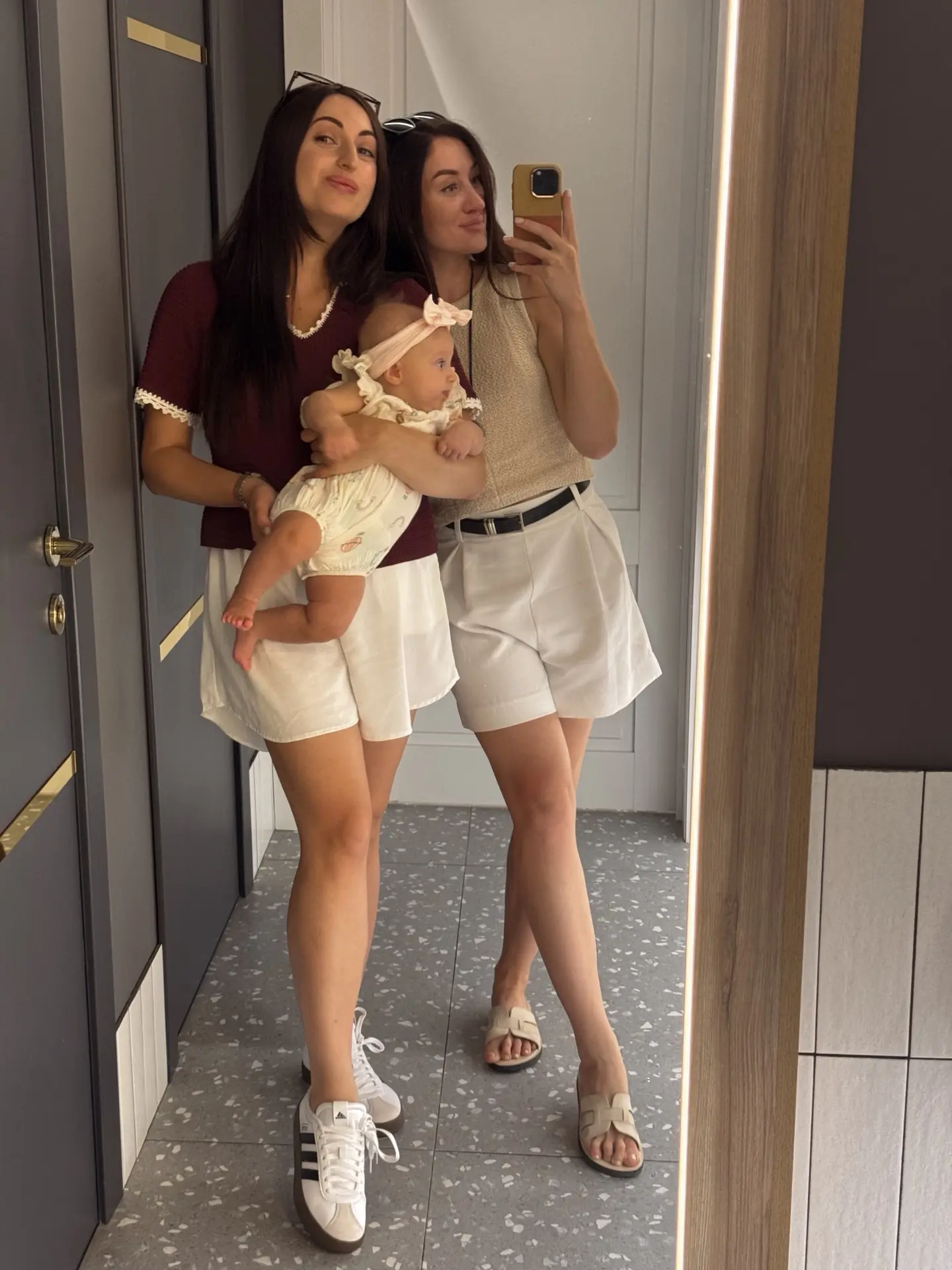Берегите тех, с кем можно молчать и всё равно чувствовать себя услышанным.
