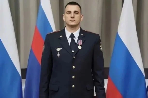Сотрудник  СИЗО-5 получил медаль «За доблесть»