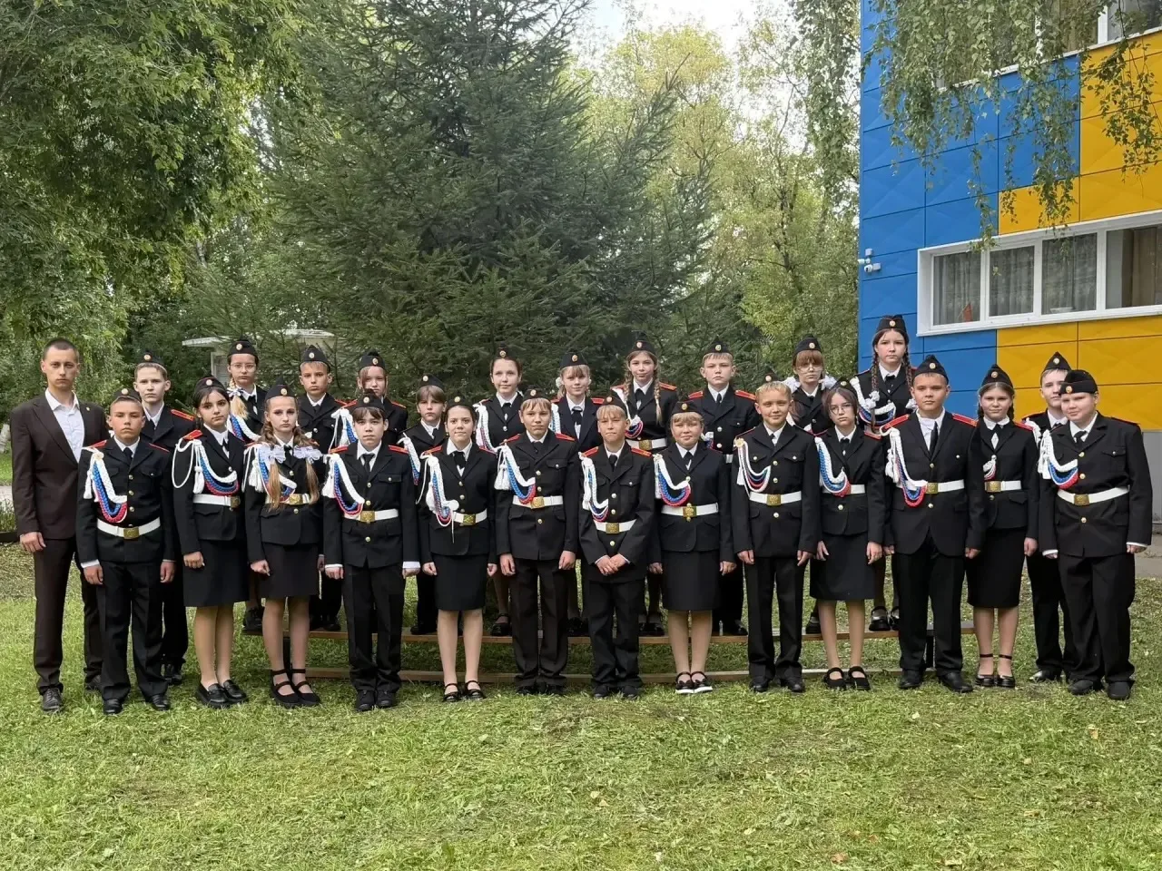 В День учителя хочется сказать главное-спасибо. Спасибо, дорогие педагоги, за знания, ч...