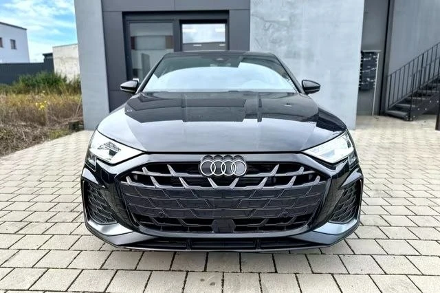 🚘 Автомобиль в наличии у дилера и может стать Вашим!