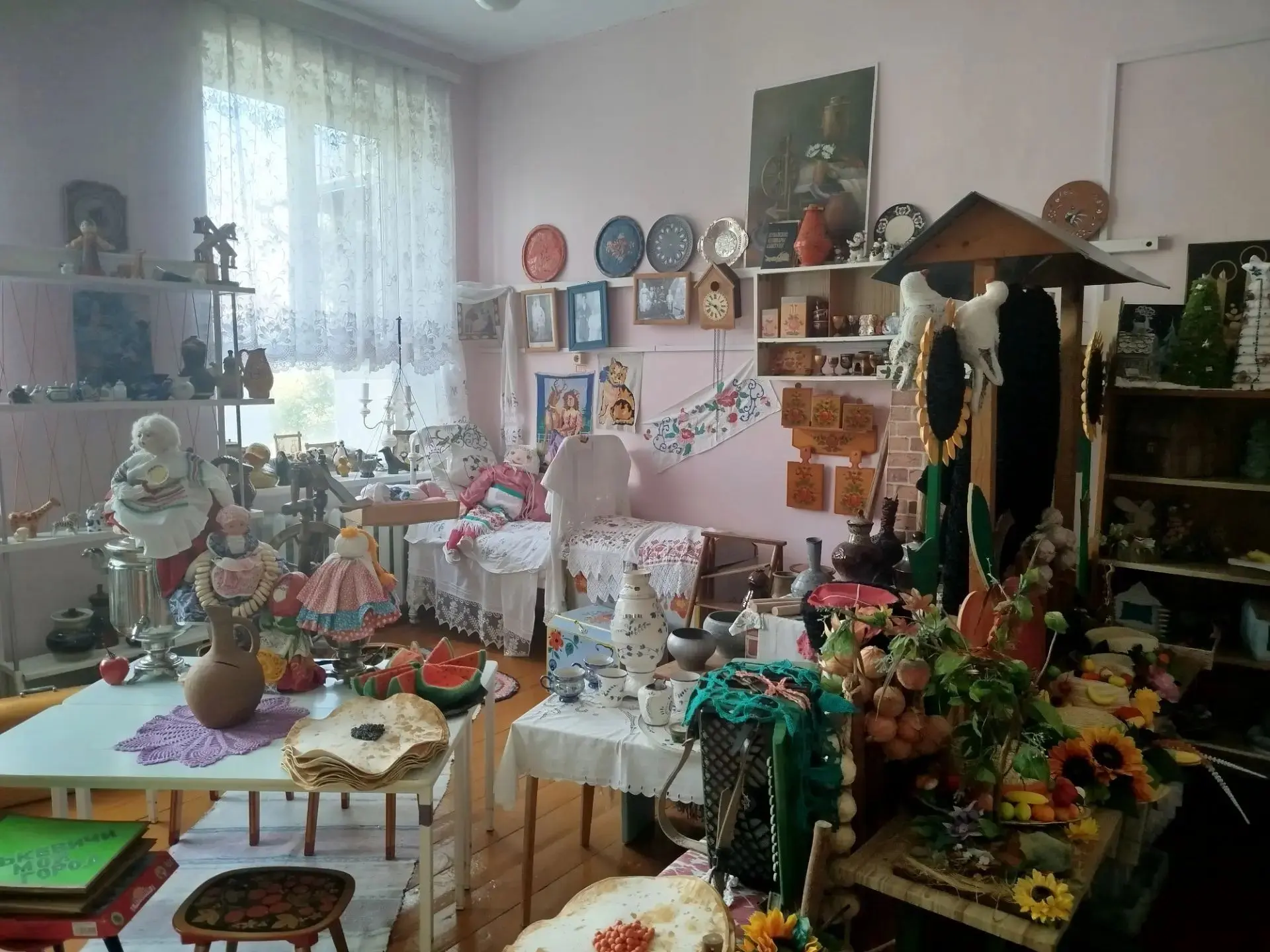Фонды нашего музея пополнились новым уникальным экспонатом, который любезно передала в ...