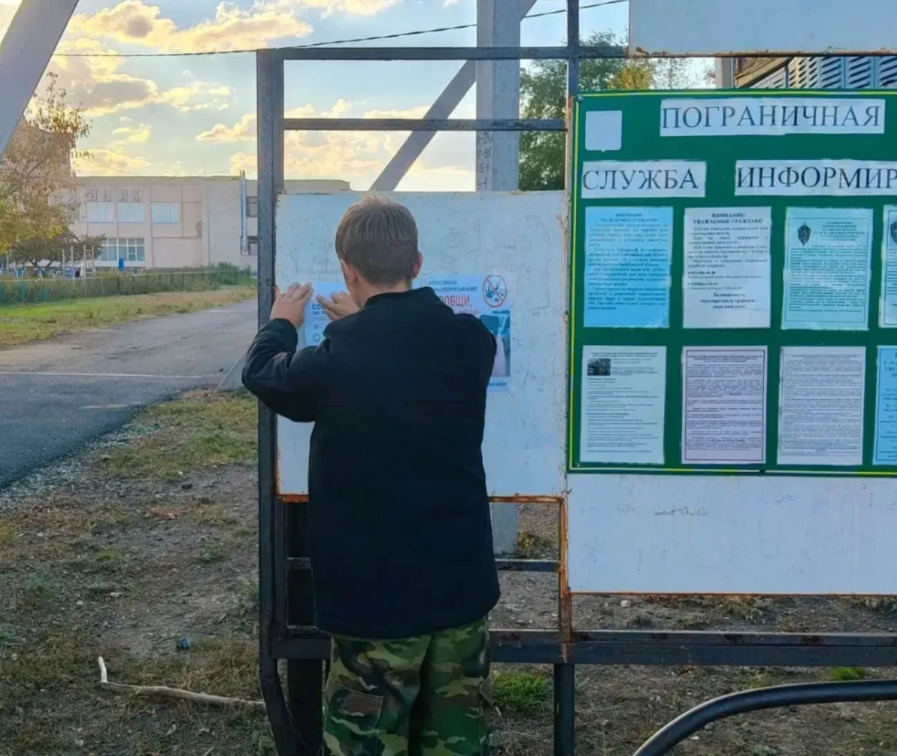 Первые всегда на страже безопасности! 🛡️