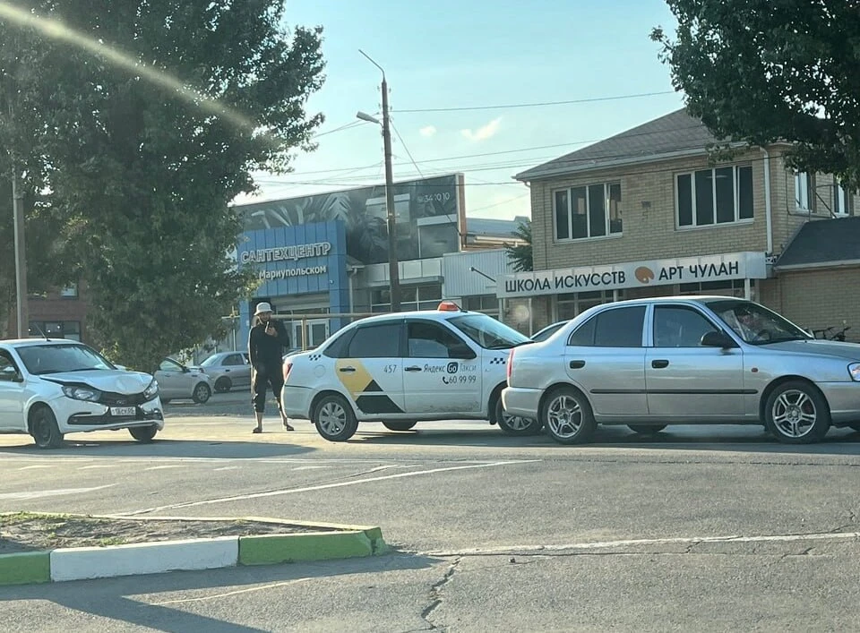 ДТП на Маpиупольском